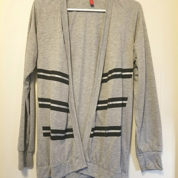 Saks 5th Avenue Women's Sweater, Size XS, Varsity - Picture 7 of 8